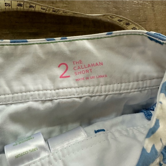 Lilly Pulitzer elephant Callahan shorts - Picture 7 of 10